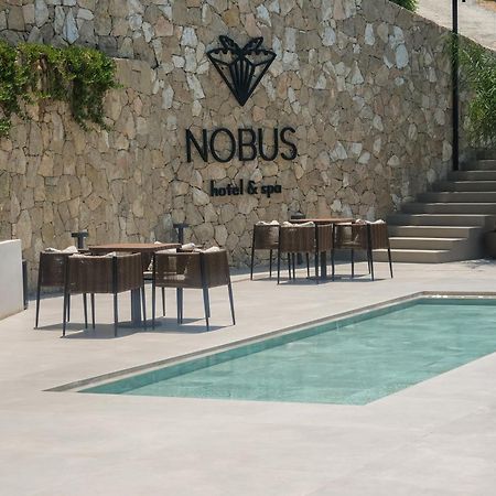 Nobus Hotel & Spa Radhime Bagian luar foto